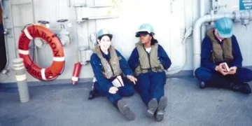 Taneika Duhaney, center, underway on the USS Laboon, where a senior chief would set a standard that has stayed with Duhaney for more than 24 years. Photo courtesy of the author.